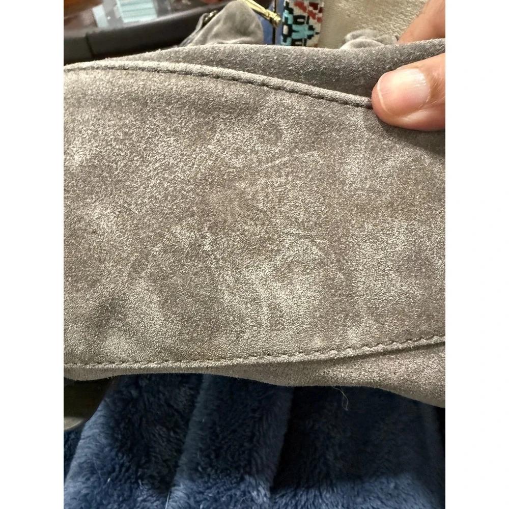 Bica Cheia Grey Suede Boho Hobo Bag Embroidered‎ Guitar Strap Patent Trim Brass